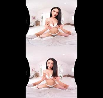 【本庄鈴】「私のこと、見ててね」美少女と一緒におもちゃで感じ合う!その美しさに震えちゃう♥