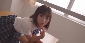 【もなみ鈴】ベロキスから始まる放課後、制服少女と中年の甘美なる時間