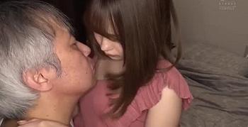 【松本いちか】無防備な制服美少女、ゴミ部屋で連続中出しの末路