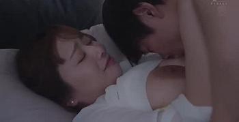 ≪白石茉莉奈≫宿泊先の密室、義母が贈る愛欲の卒業証書