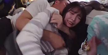 【橋本ありな】「不満を抱えた男と私」美人の彼女が陥った監禁と快楽の罠