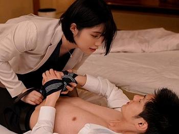 【相部屋NTR】出張先で逆寝取られされた後輩部下…彼女が出来たと知って嫉妬に狂いケダモノ化してチンポに跨り杭打ち騎乗