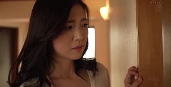 『私が…してあげようか？』妻が妊娠中オナニー禁止され溜まった精子を義母が授乳手コキ＆近親相姦セックスで処理…【エロドラマ