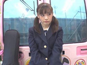 軽音部の制服美少女jkが黒タイツ履きっぱなしイキ潮体験！潮吹きデトックスで童顔ロリ娘の剛毛マンコから大量潮吹きお漏らし！