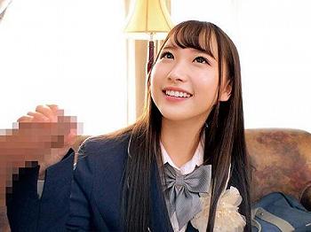 清楚可愛いちょっと前までJKだった制服着た卒業生がチンポをシコシコヌルッと生挿入！？