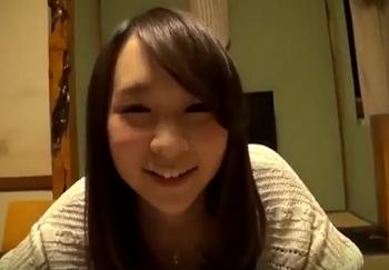 【美人妻×NTR】露天風呂で他人棒をしゃぶってしまう若奥さん！バックでハメられてお尻を突き出し悶えちゃうｗ